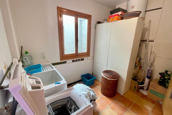 5 bed town_house in Orba