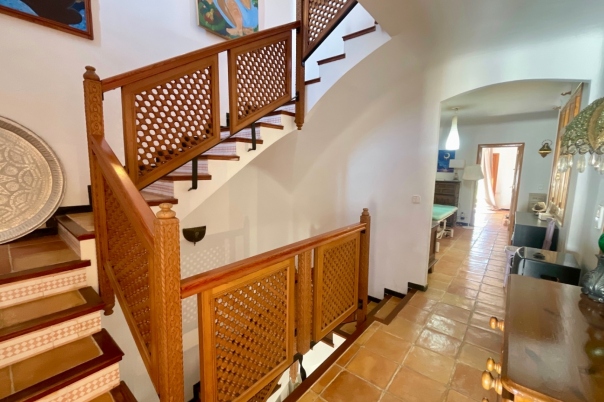 5 bed town_house in Orba