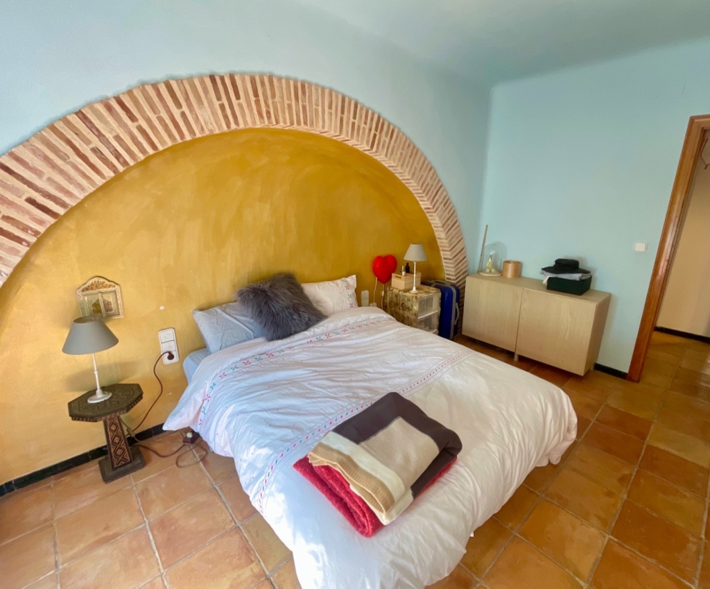5 bed town_house in Orba