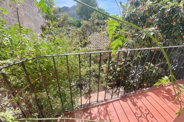 5 bed town_house in Orba