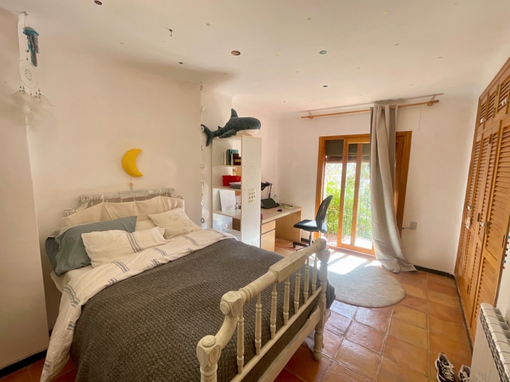 5 bed town_house in Orba
