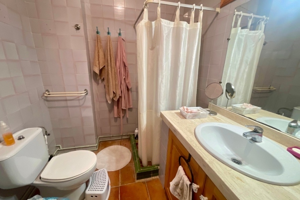 5 bed town_house in Orba