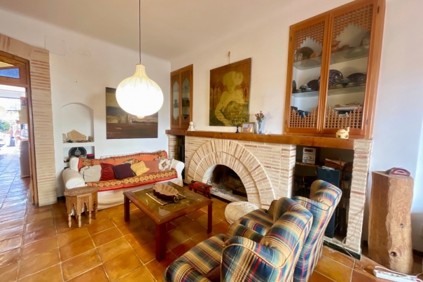 5 bed town_house in Orba