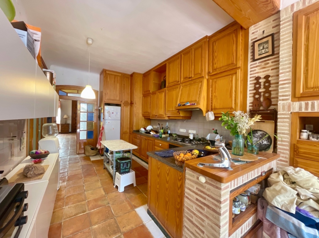 5 bed town_house in Orba