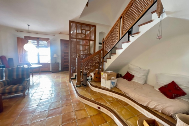 5 bed town_house in Orba
