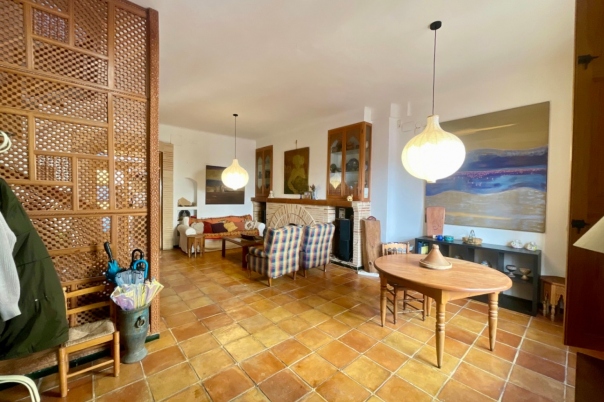 5 bed town_house in Orba