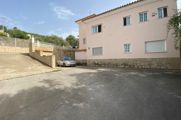 7 bed villa in Orba