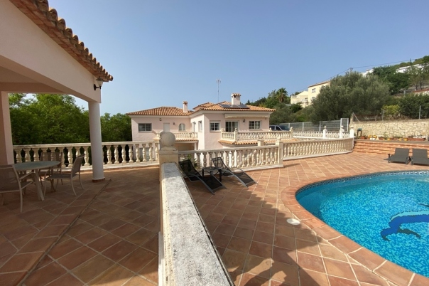7 bed villa in Orba