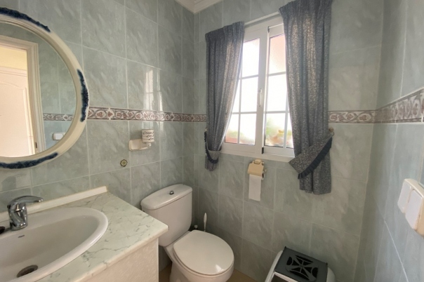 7 bed villa in Orba