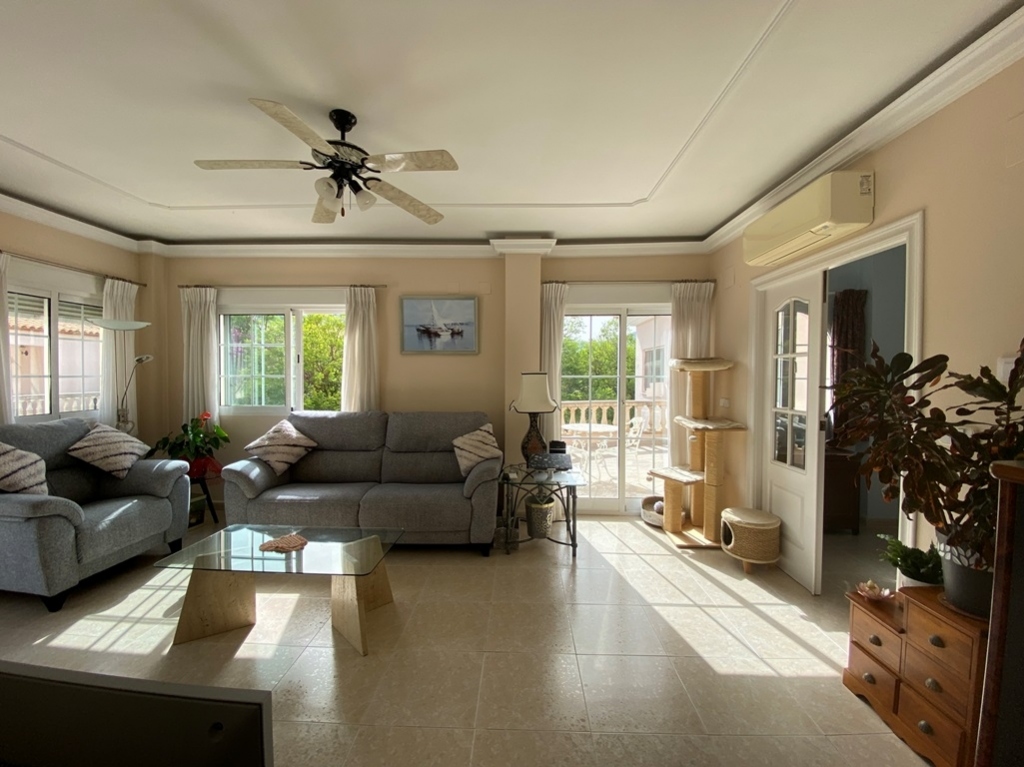 7 bed villa in Orba