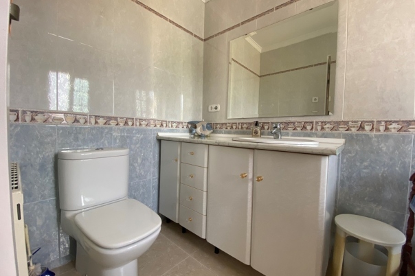 7 bed villa in Orba