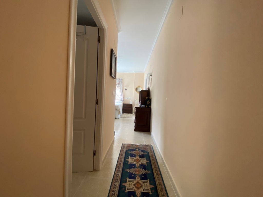 7 bed villa in Orba
