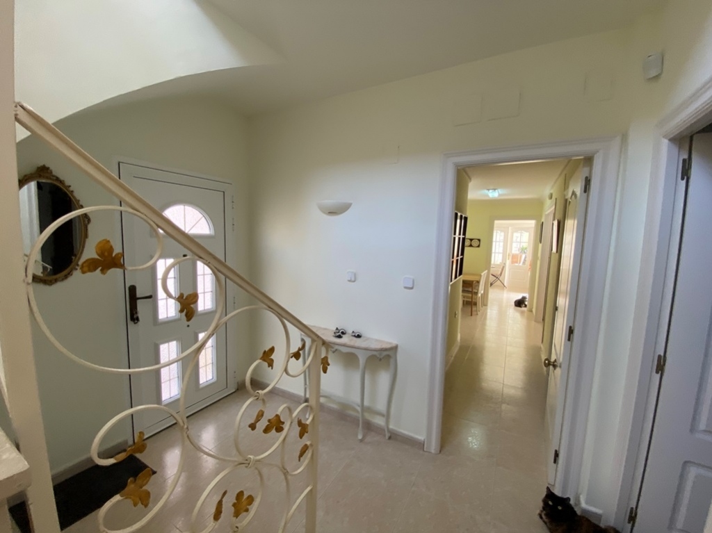 7 bed villa in Orba