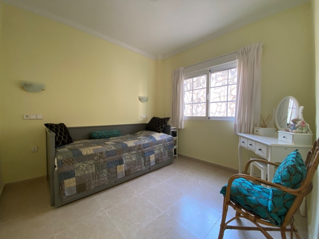 7 bed villa in Orba