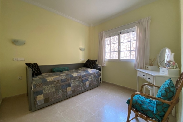 7 bed villa in Orba