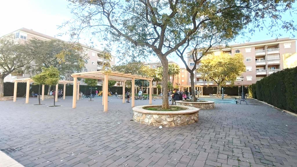 4 bed apartment in Santa Pola