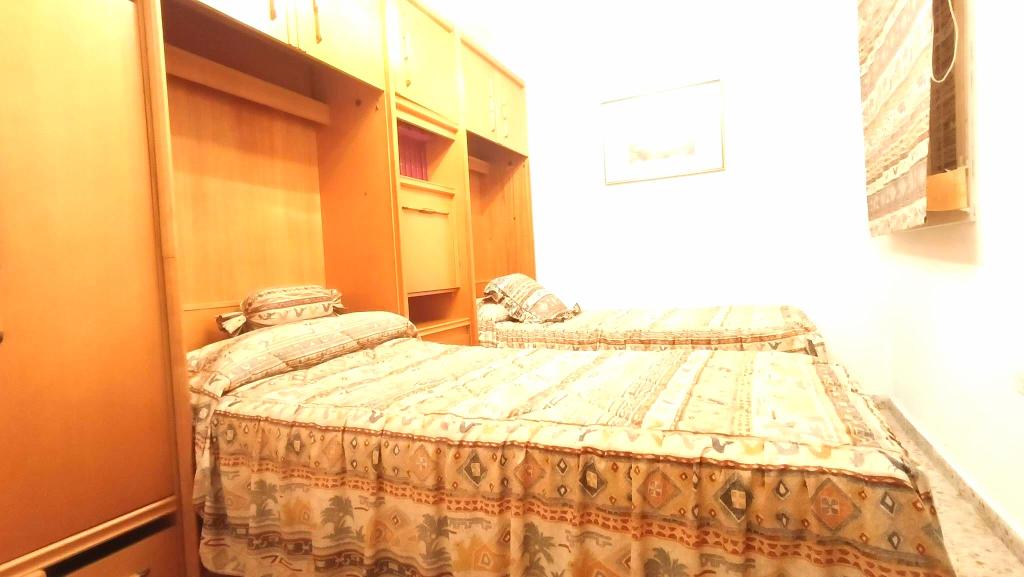 4 bed apartment in Santa Pola