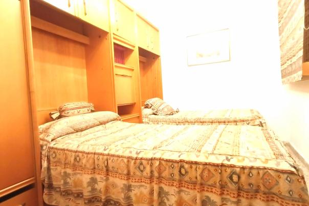 4 bed apartment in Santa Pola