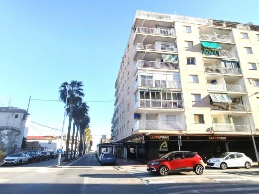 4 bed apartment in Santa Pola