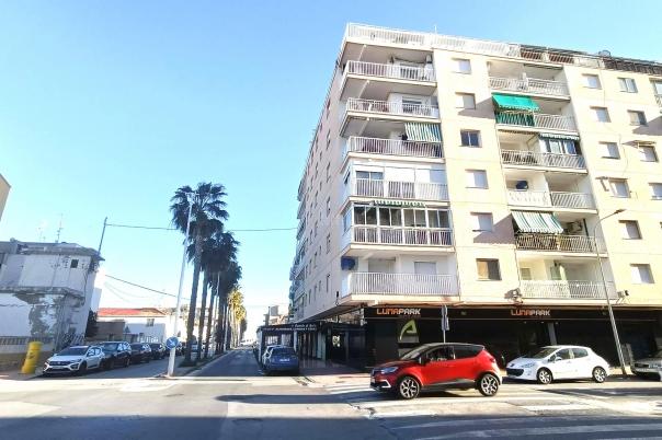 4 bed apartment in Santa Pola