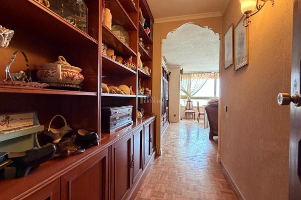 4 bed apartment in Alicante/Alacant