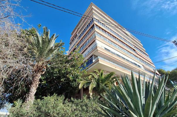 4 bed apartment in Alicante/Alacant