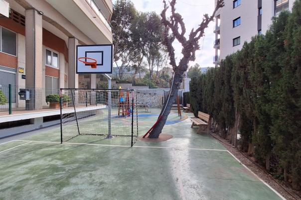 4 bed apartment in Alicante/Alacant