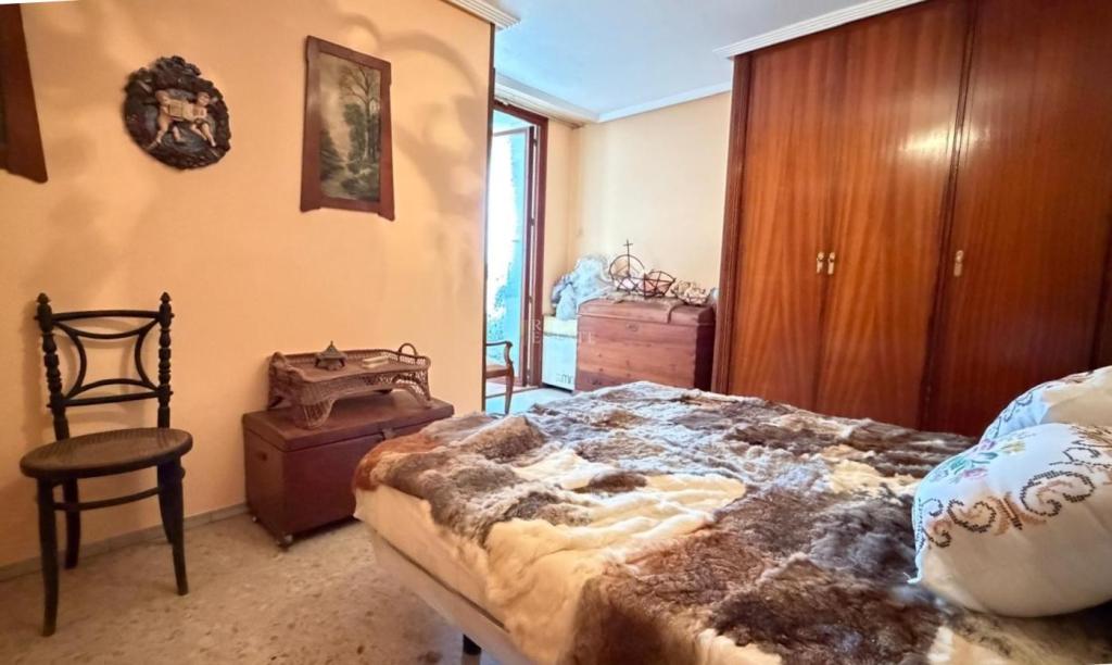 4 bed apartment in Alicante/Alacant