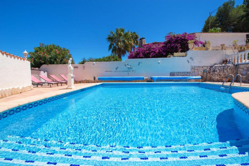5 bed villas in Benissa