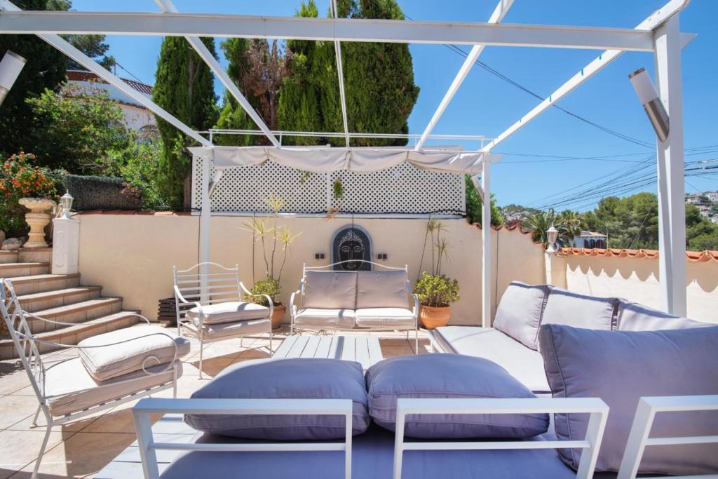 5 bed villas in Benissa