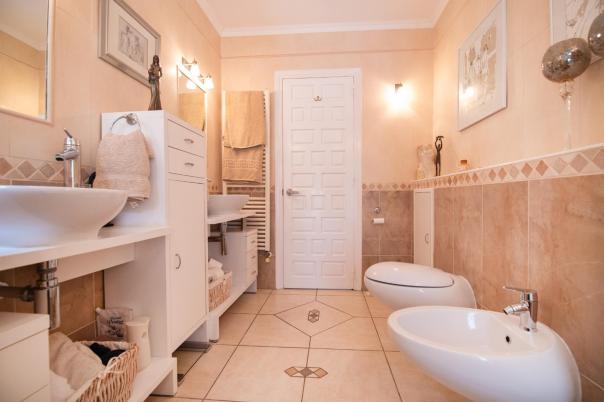 5 bed villas in Benissa