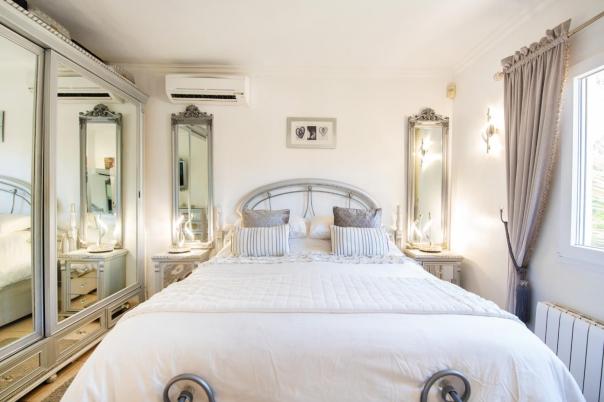 5 bed villas in Benissa