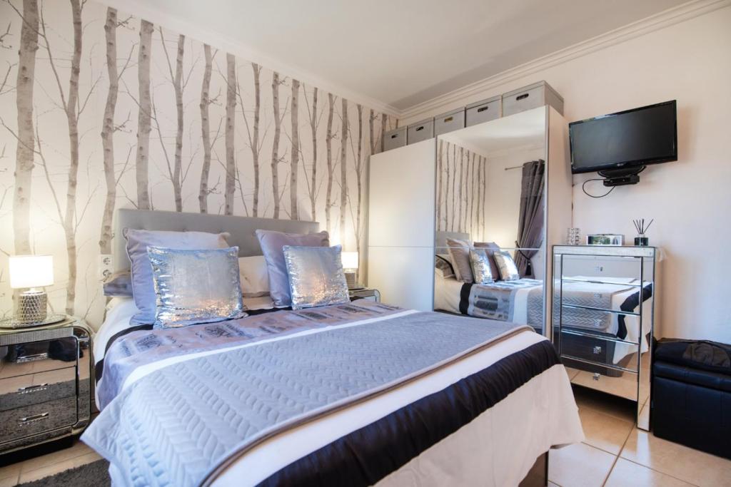 5 bed villas in Benissa