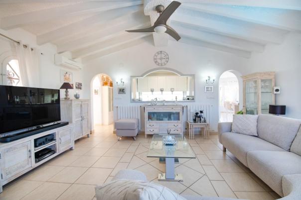 5 bed villas in Benissa