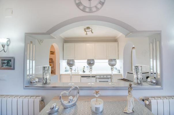 5 bed villas in Benissa