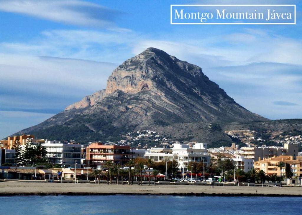 3 bed villas in Javea