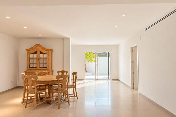 5 bed villa in Moraira