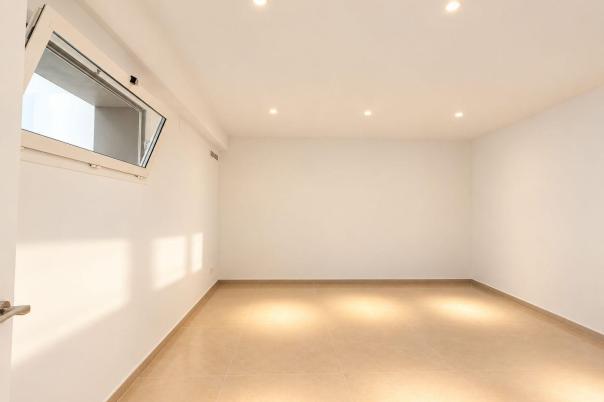 5 bed villa in Moraira