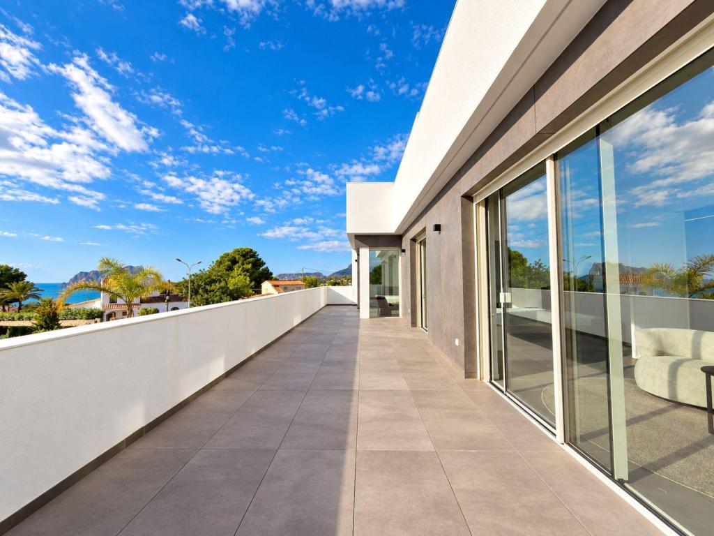 5 bed villa in Moraira