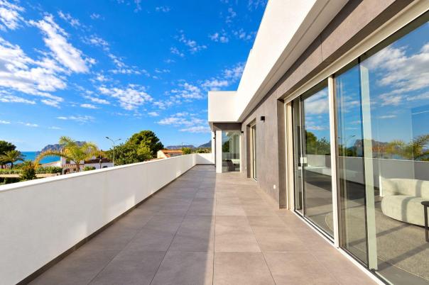 5 bed villa in Moraira