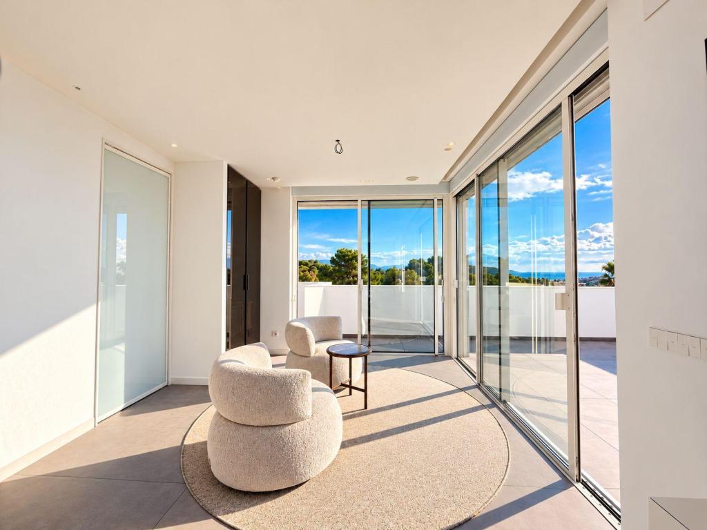 5 bed villa in Moraira
