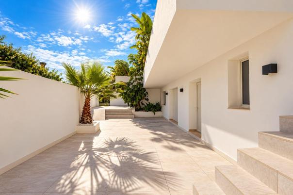 5 bed villa in Moraira