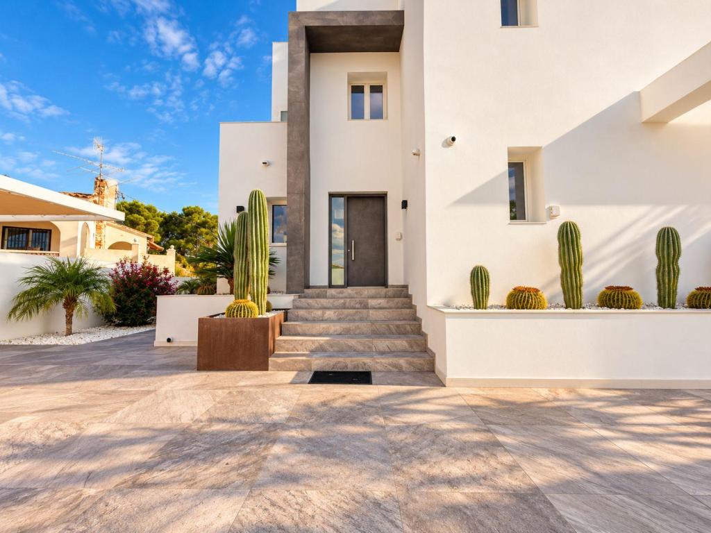 5 bed villa in Moraira