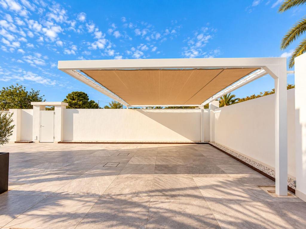 5 bed villa in Moraira