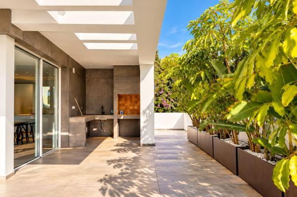 5 bed villa in Moraira