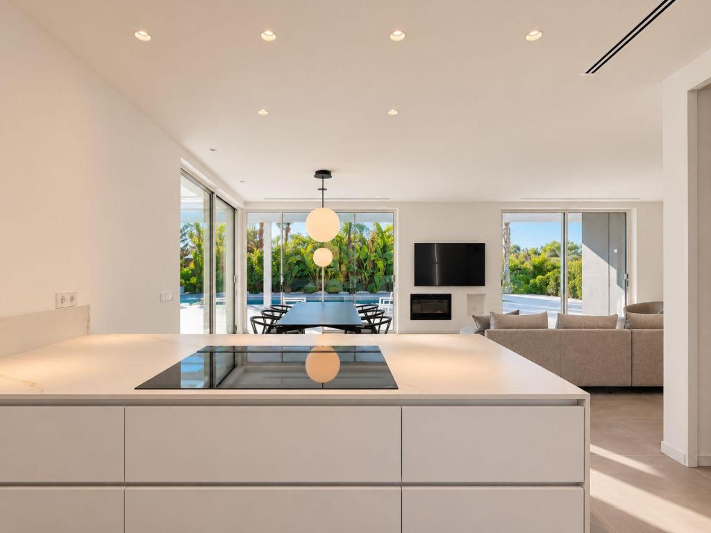 5 bed villa in Moraira