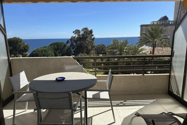 2 bed apartamento in Calpe / Calp