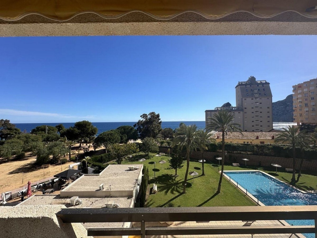 2 bed apartamento in Calpe / Calp