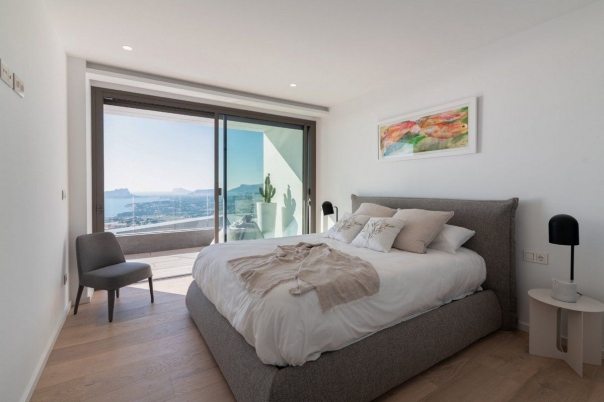 4 bed casa / chalet in Benitachell
