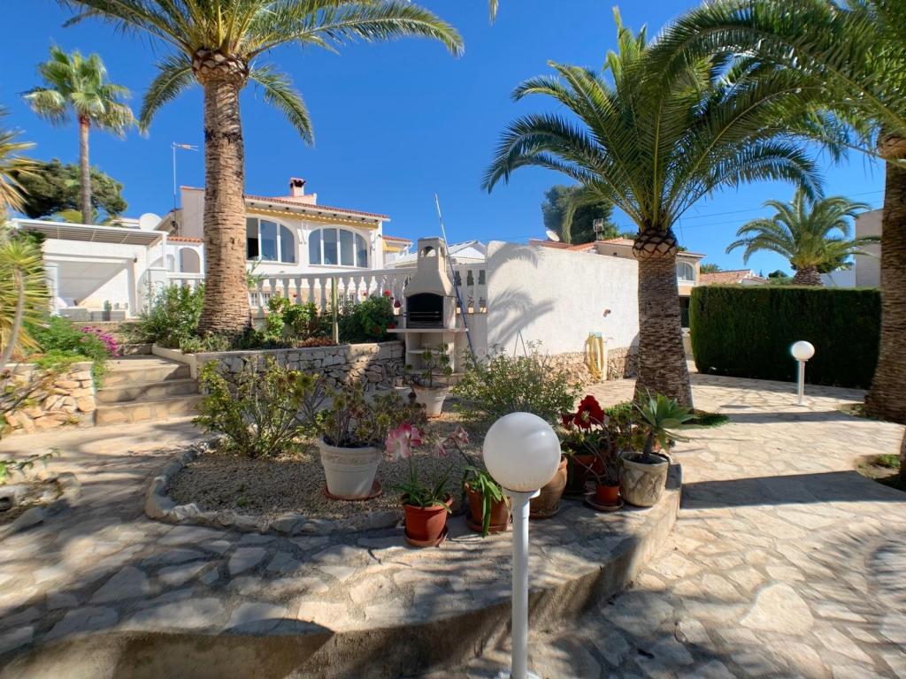 3 bed villas in Moraira